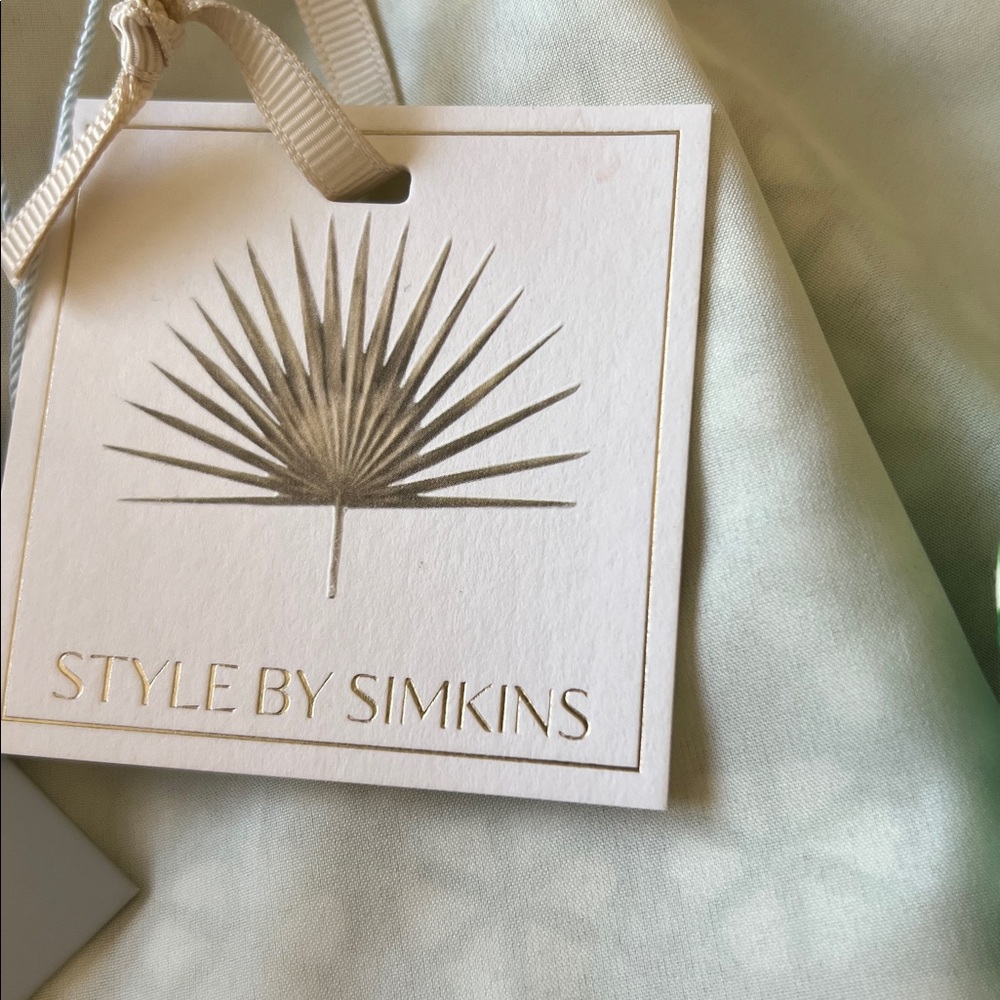 Antonio Melani x Style by Simkins Charlotte Printed Poplin Top& Skirt Set 6/14 - Picture 11 of 15